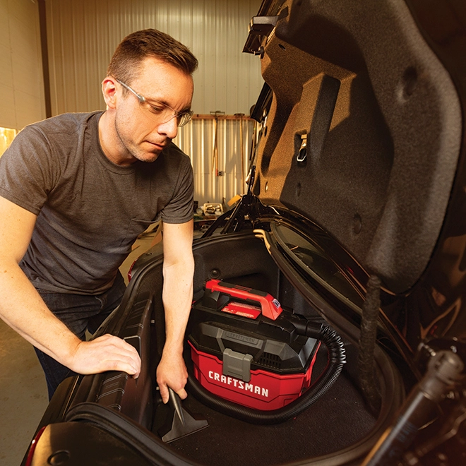 CRAFTSMAN 20V MAX Cordless Wet and Dry Vacuum - 7.5 L - Red/Black - Bare Tool (battery not included) 5 CRAFTSMAN 20V MAX Cordless Wet and Dry Vacuum - 7.5 L - Red/Black - Bare Tool (battery not included) - Image 5